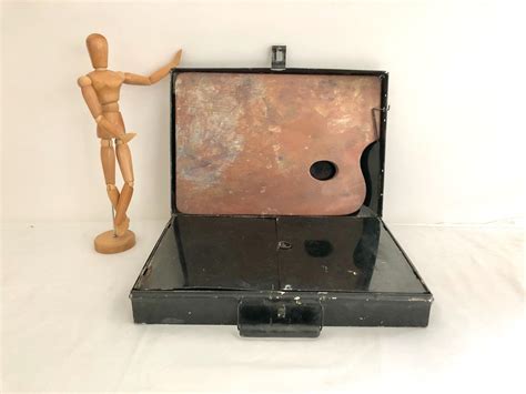 Vintage Metal Artist Paint Box 